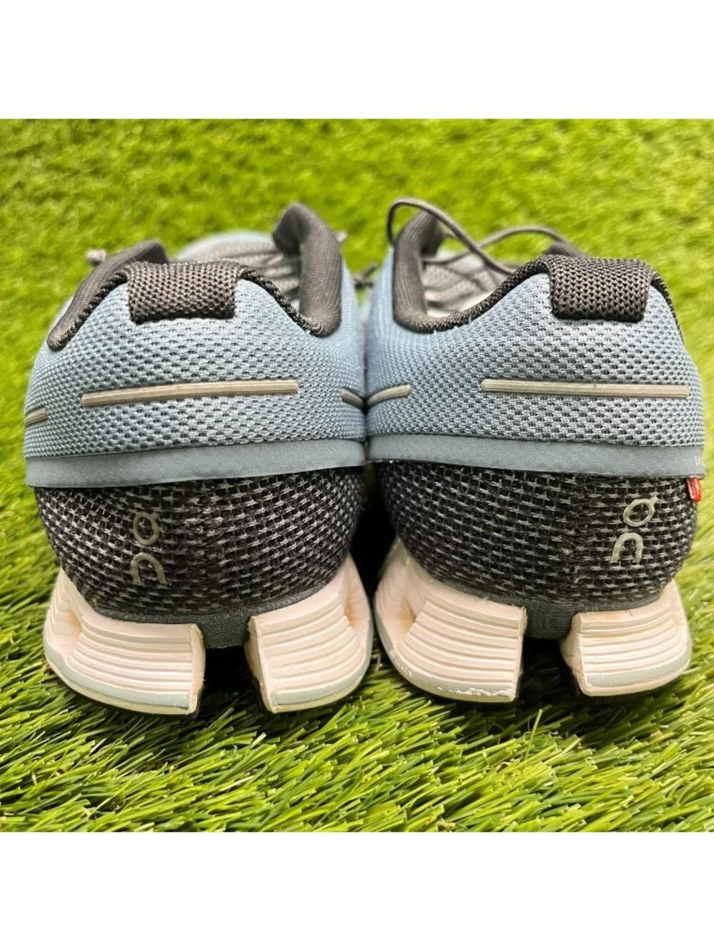 On Cloud 2 WomenS Size 9 Blue Black Athletic Running Walking Shoes Sneakers